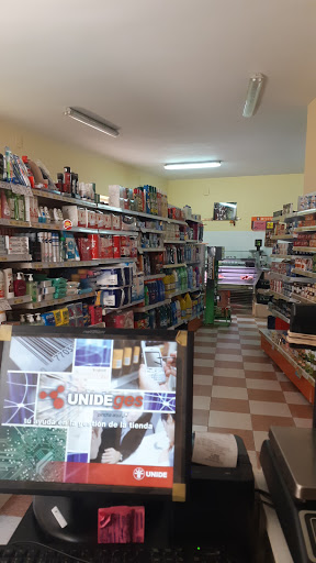 Supermercado udaco estanco ubicada en San Martín de Pusa (Toledo)