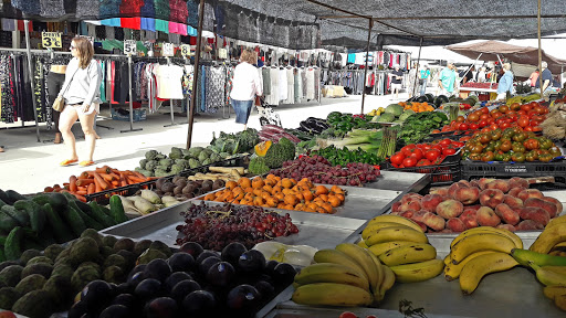 Recinto del Mercadillo semanal de Puerto De Mazarrón ubicada en Puerto de Mazarrón (Murcia)