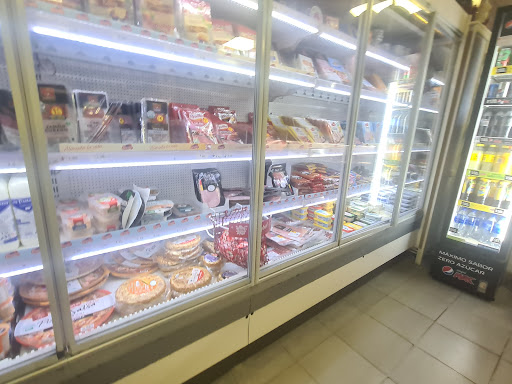 Supermercado Carvajal ubicada en Fuengirola (Málaga)