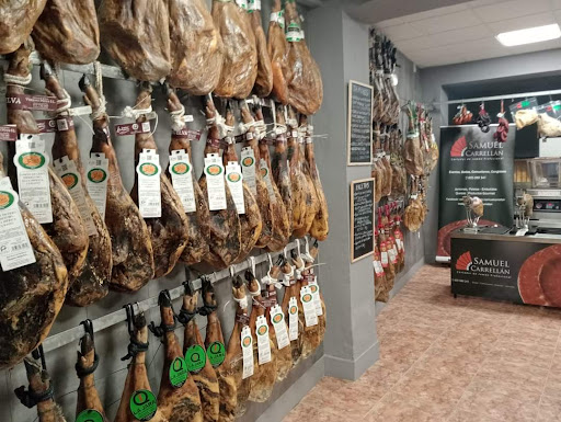 Ibéricos Samuel Carrellán ubicada en Bollullos Par del Condado (Huelva)