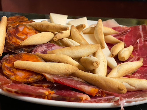 Bodeguita Don Adrián ubicada en Montejaque (Málaga)