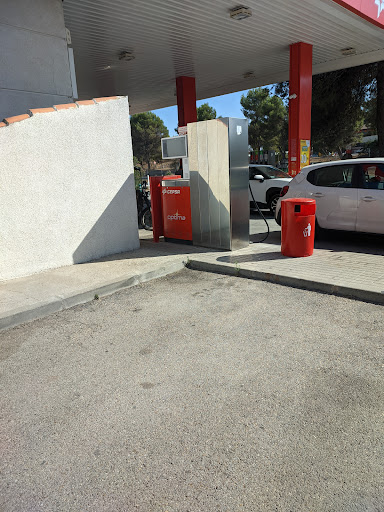 Carnicería ubicada en Salvadiós (Ávila)