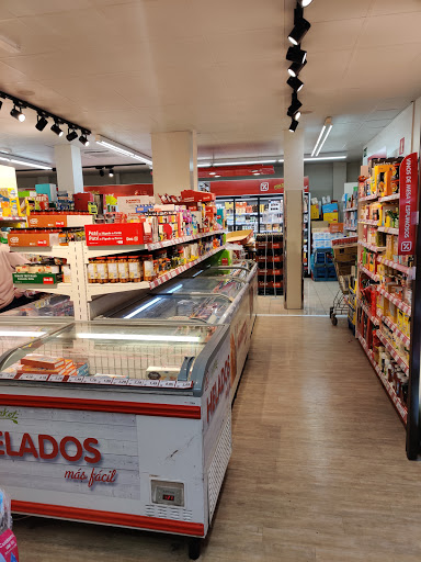 Supermarket ubicada en Álora (Málaga)