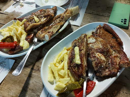 Taberna Che ubicada en Carracedelo (León)