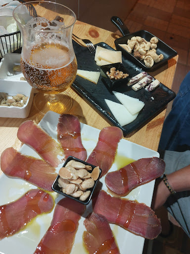 Cala Gourmet ubicada en La Cala del Moral (Málaga)