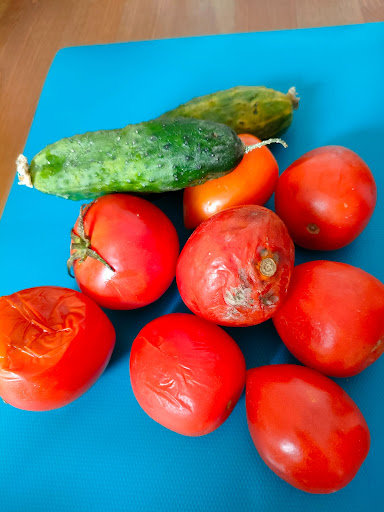 Frutería carnicería pintar (halal) ubicada en San Pedro del Pinatar (Murcia)