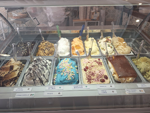 Cafetería Churrería Faiko ubicada en Bormujos (Sevilla)