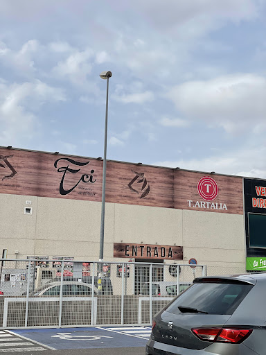 El mercado ECI Torrijos ubicada en Torrijos (Toledo)