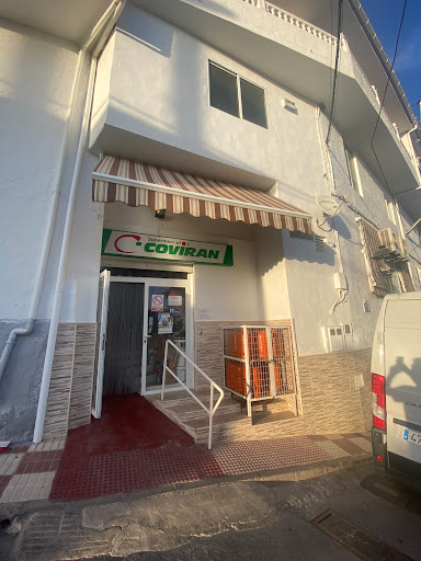 Supermercado Covirán ubicada en Calicasas (Granada)