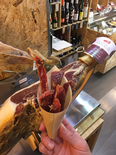 Andalucia Delicatessen ubicada en Granada (Granada)