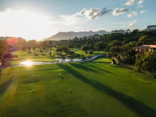 Santa Clara Golf Marbella ubicada en Marbella (Málaga)