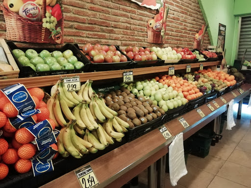 Fruits Arenys ubicada en Arenys de Munt (Barcelona)