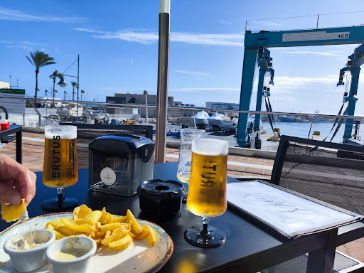 El Embarcadero Snack Bar ubicada en Estepona (Málaga)