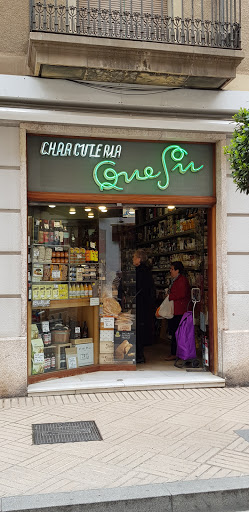 Quesu Xarcuteria i Alimentació ubicada en Reus (Tarragona)