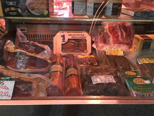 Charcutería Amparo Ronco Badules ubicada en Zaragoza (Zaragoza)