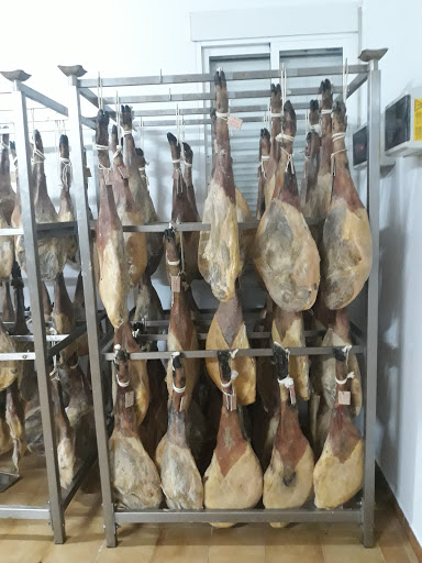 Ibericos Costa Dulce ubicada en Orellana la Vieja (Badajoz)