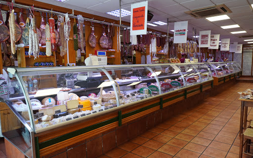 Hermanos Sanchez La Tienda ubicada en Teruel (Teruel)