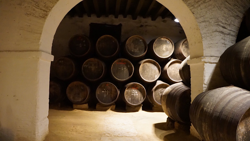 BODEGAS ALONSO ubicada en Sanlúcar de Barrameda (Cádiz)