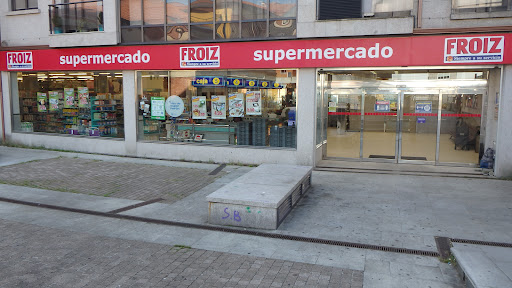 Supermercados Froiz ubicada en Cambados (Pontevedra)