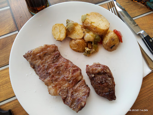 Restaurante Asador Argentino Martín Fierro ubicada en Las Negras (Almería)