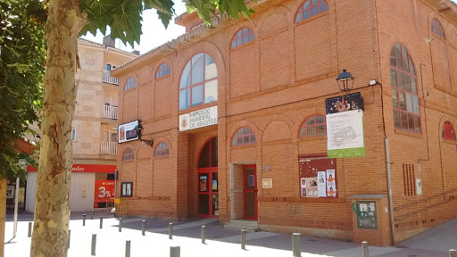 Mercado Municipal de Abastos ubicada en Salas de los Infantes (Burgos)