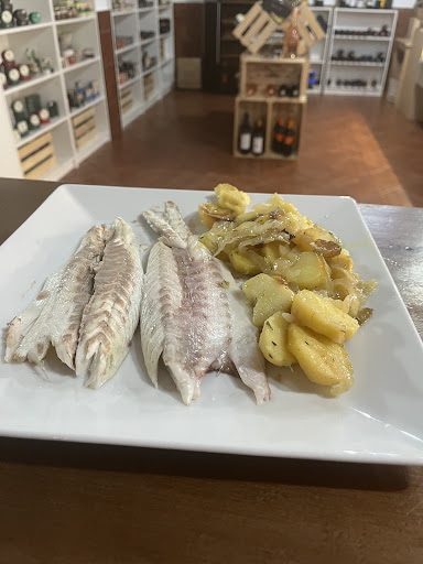 El Mercado Gourmet ubicada en San José de la Rinconada (Sevilla)