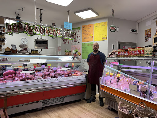 La carnicería de Víctor ubicada en Piedralaves (Ávila)