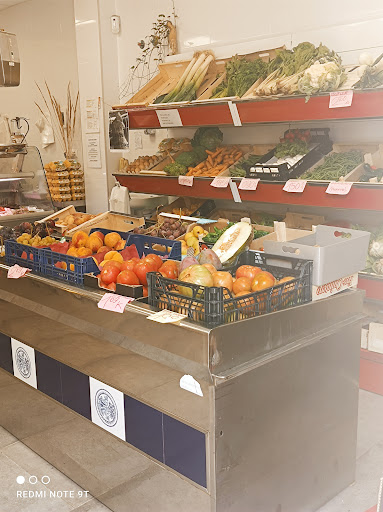 Carnicería de Potro Xulla - Frutas y Verduras Amparo ubicada en Albuixech (Valencia)