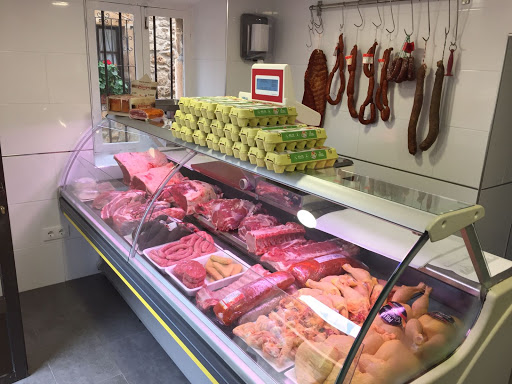 La Carniceria De Hugo ubicada en Novales (Cantabria)