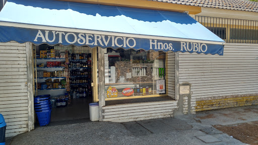 Autoservicio Hnos. Rubio ubicada en Roche (Cádiz)