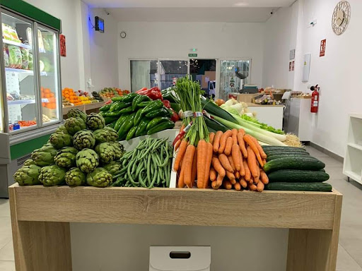 FRUTERÍA ARANA ubicada en Algeciras (Cádiz)