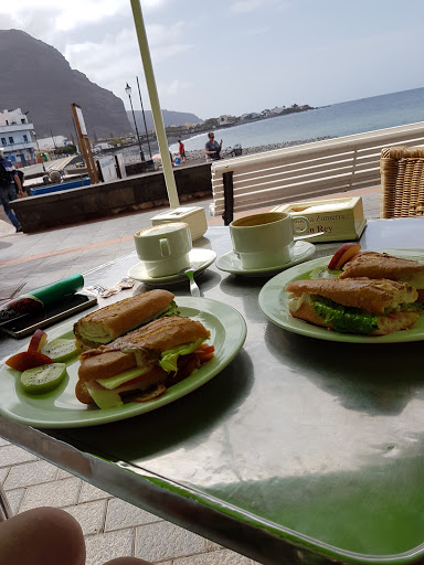 Heladería Zumería Gran Rey ubicada en Playa de la Calera (Santa Cruz de Tenerife)