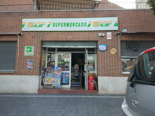 Super Sur Supermercado ubicada en Cabanillas del Campo (Guadalajara)