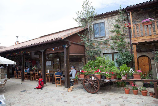 Albergue Nuestra Señora del Pilar ubicada en Rabanal del Camino (León)