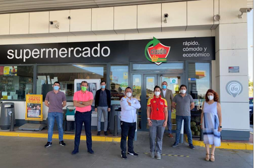 Supermercado Claudio Express ubicada en Los Ángeles de San Rafael (Segovia)