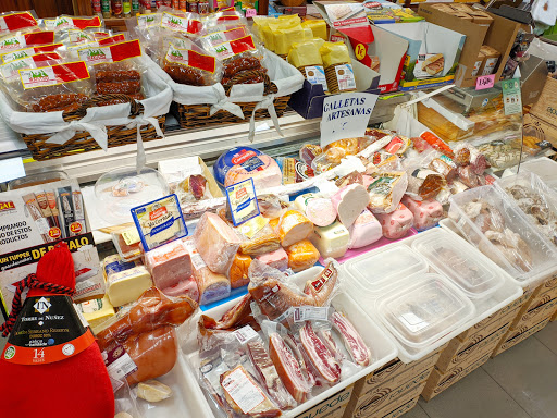 Frutas Verduras y Charcutería Marité ubicada en Ourense (Ourense)