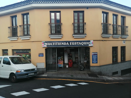 Supermercado Viveres Eustaquio ubicada en La Orotava (Santa Cruz de Tenerife)