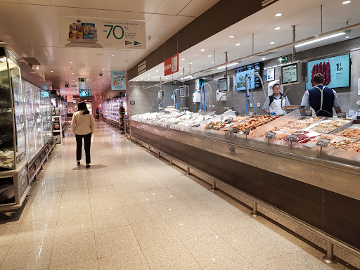 Supermercado El Corte Inglés ubicada en Madrid (Madrid)