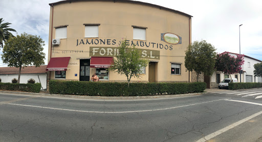 Jamones Y Embutidos Forillo S.L. ubicada en Aldeanueva del Camino (Cáceres)