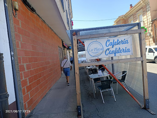 Confiteria La Plaza ubicada en Veguellina de Órbigo (León)