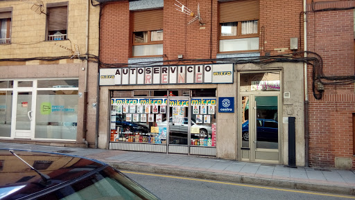 Autoservicio René ubicada en Moreda (Asturias)