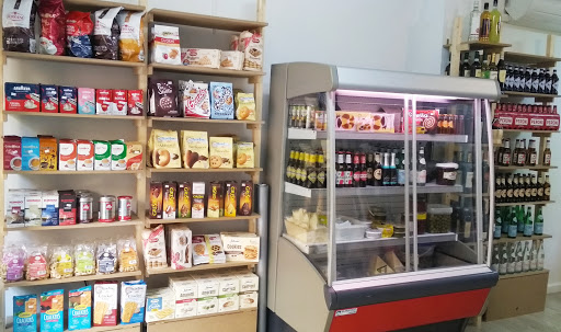 Tienda Gusto Gourmet ubicada en Valle Gran Rey (Santa Cruz de Tenerife)