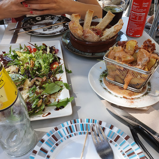 Le Petit ubicada en Barcelona (Barcelona)