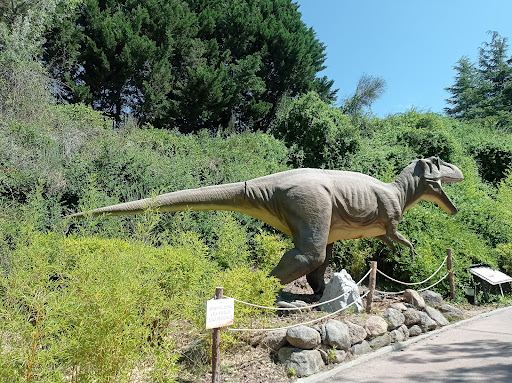Dinosaurios ubicada en Madrid (Madrid)
