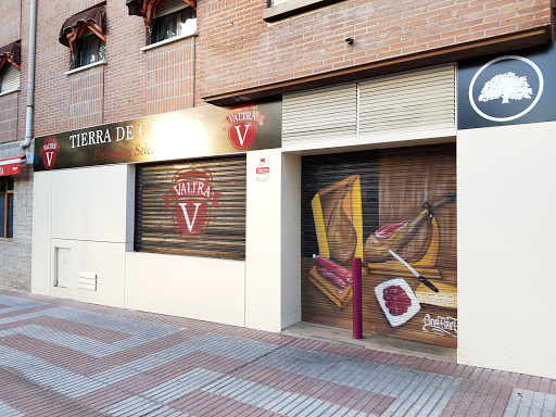 Valtra Tierra de campos (Embutidos selectos) ubicada en Madrid (Madrid)