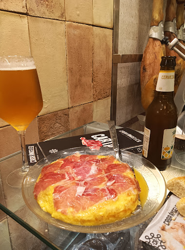 Casa Ángeles Navas - Taberna Ultramarinos ubicada en Granada (Granada)