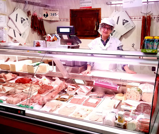 Carnicería Aranda ubicada en Falces (Navarra)