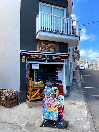 Fruteria La Abuela ubicada en Buenavista del Nte. (Santa Cruz de Tenerife)