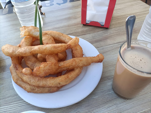 Puesto de Churros ubicada en Cerro Muriano (Córdoba)