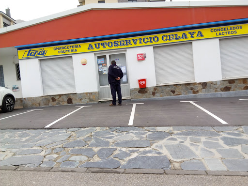 Casa Celaya ubicada en Puerto de Vega (Asturias)